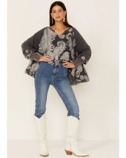 Free People Women's True Perfections Printed Long Sleeve Crop Tee -Dan Post Store 2000360465 400 P2