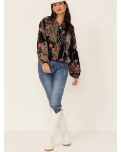 Johnny Was Women's Rose Burnout Cosima Blouse -Dan Post Store 2000362179 900 P4