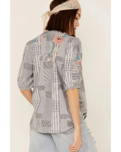 Johnny Was Women's Jordan Lisbon Floral Shirt -Dan Post Store 2000363626 900 P4