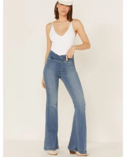 Free People Women's Venice Beach Medium Wash Flare Jeans 9 Free People Women's Venice Beach Medium Wash Flare Jeans -Dan Post Store 2000372379 400 P1