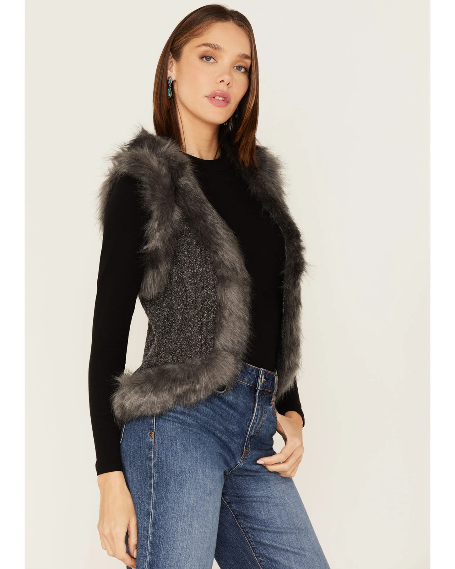 Shyanne Women's Faux Fur Knit Vest 4 Shyanne Women's Faux Fur Knit Vest - Image 2