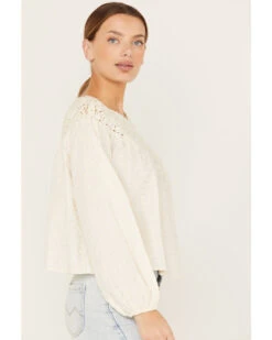 Cleo + Wolf Women's Crochet Long Sleeve Blouse