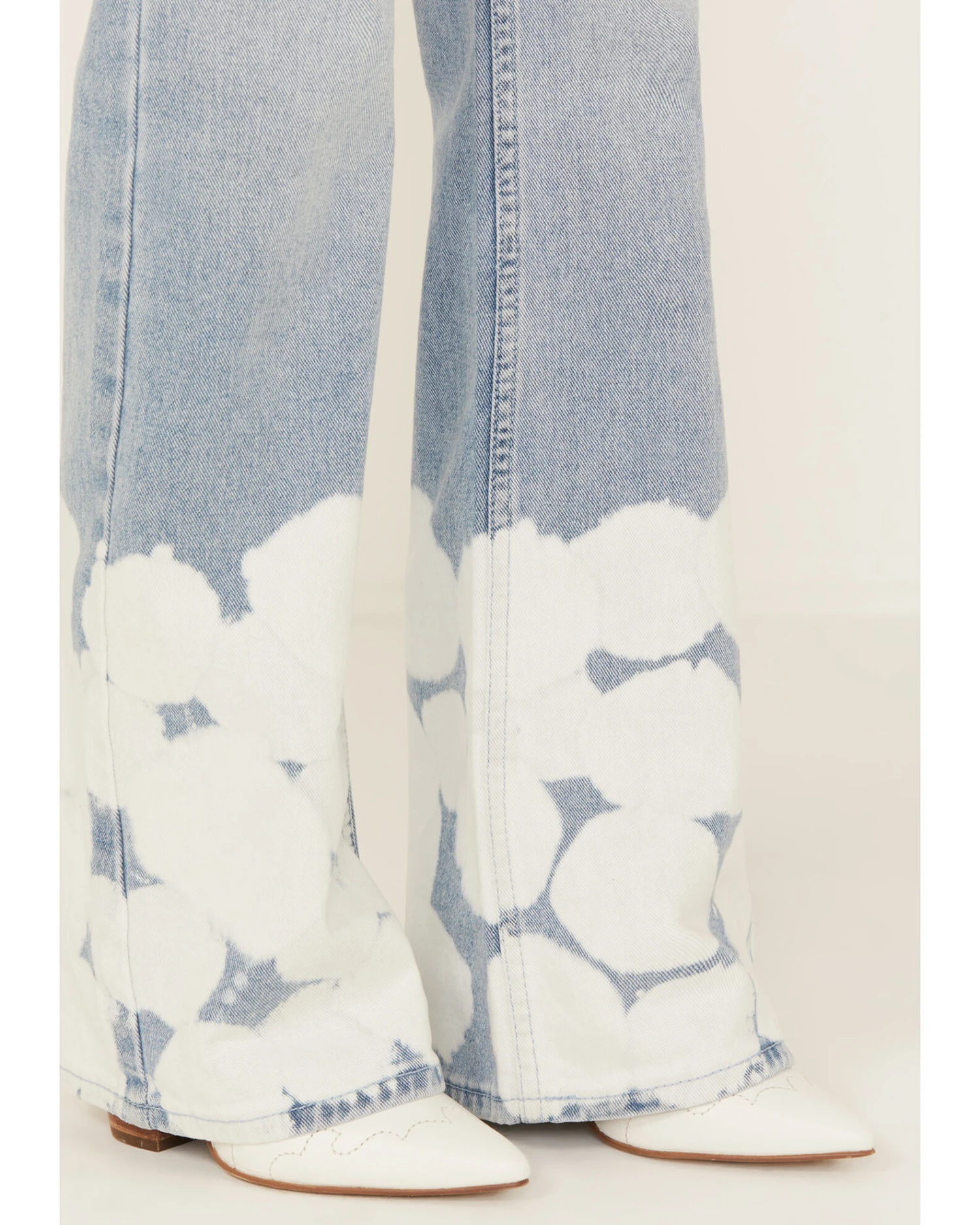 Shyanne Women's Wild Indigo Light Wash Mid Rise Bootcut Jeans 5 Shyanne Women's Wild Indigo Light Wash Mid Rise Bootcut Jeans - Image 3